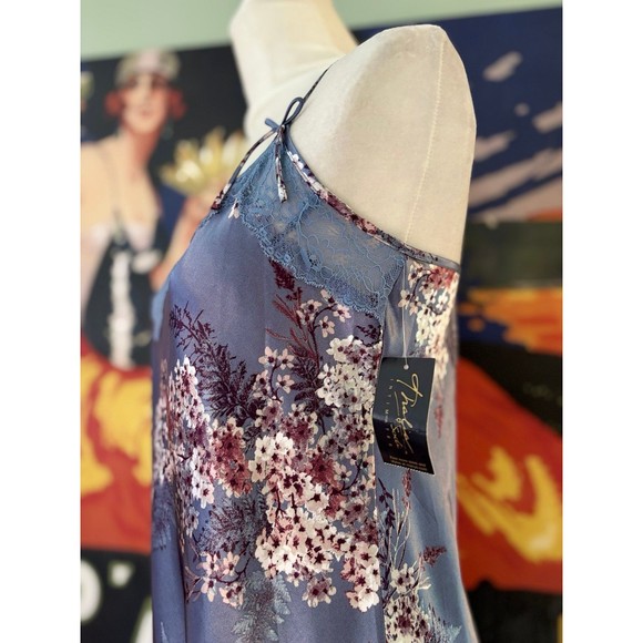 Thalia Sodi slip gown - Picture 3 of 11